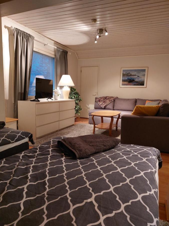 Koskentien Kotimajoitus & Luxury Glamping Apartamento Jämsä Exterior foto